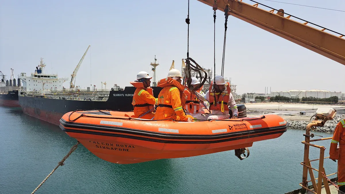 ТО спасательной лодки: 7 ключевых этапов ежемесячной и ежегодной проверки